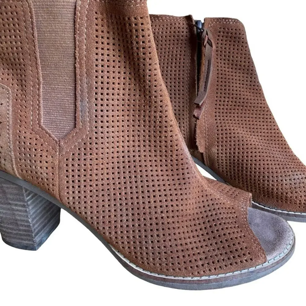 Toms Majorca Peep Toe Booties Perforated Chunky High Heel Boots Shoes Suede 7.5